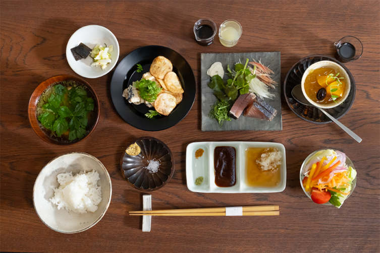 串揚げ 万年青 / omoto